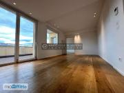 Attico con terrazzo Centro