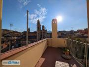 Attico con terrazzo Centro