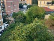 Attico con terrazzo in via dei feltreschi, Roma