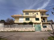 Attico di 100 mq a Tor San Lorenzo, Nuova California,...