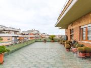 Attico di lusso di 225 mq in vendita Via Vincenzo Viara...