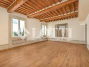 Attico in affitto a Cascina