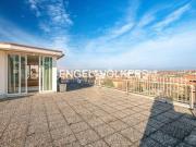 Attico in affitto a Monza