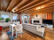 Attico in vendita a Desenzano Del Garda