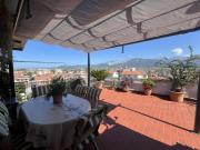 Attico in vendita a Marina di Massa Massa 125 mq Rif:...