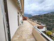 ATTICO in VENDITA a MASSA CENTRO di 5 vani ATTICO in VENDITA a MASSA CENTRO di 5 vani