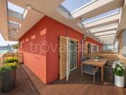 Attico in vendita a Milano via dei Fontanili