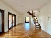 Attico in vendita a Roma, Giustiniana