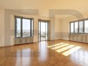 Attico / Mansarda in affitto a Milano MI