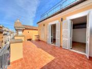 Attico / Mansarda in affitto a Roma RM