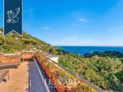 Attico / Mansarda in vendita a Capri NA