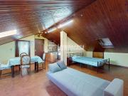 Attico / Mansarda in vendita a Santa Vittoria d'Alba CN