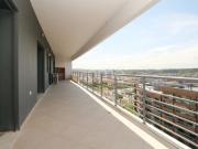Attico mq. 180 5 camere doppie con terrazzo di mq.140...