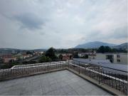 Attico riservato e luminoso 4.5 a Balerna Zenit