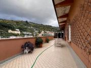 Attico vista mare a Massa