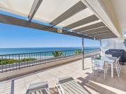 Attico vista mare con terrazzo angolare favoloso