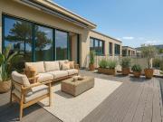 Attikawohnung mit zwei Terrassen und Einstellhallenplatz