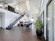 Attique avec balcon terrasse | dreamo. Ch