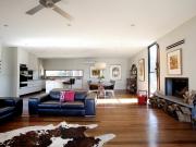 ATTIQUE AVEC TRES GRANDE SUITE PARENTALE + SPACIEUX...