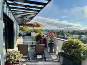 Attique quartier des arênes avec vue à 360°