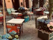 Attivit commerciale piazza Yenne