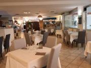 Attivit / Licenza di 277 m con 4 locali in vendita a Chieri