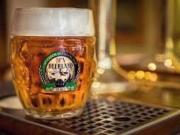 Attivit / Licenza di 60 m con 2 locali in vendita a Milano