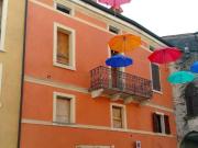 Attivit / Licenza di 951 m con più di 5 locali in...