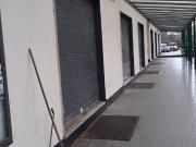 Attività / Licenza in affitto a Giugliano in Campania NA