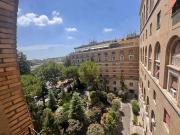 Attività / Licenza in affitto a Roma RM