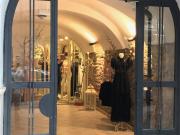 Attività / Licenza in affitto a Salerno SA