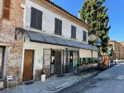 Attività / Licenza in vendita a Agliano Terme AT