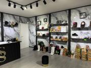 Attività / Licenza in vendita a Casalnuovo di Napoli NA