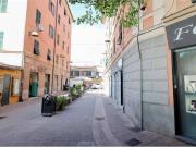 Attività / Licenza in vendita a Genova GE
