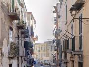 Attività / Licenza in vendita a Torre del Greco NA