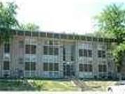 Attractive 3 bed, 1 bath. Pet OK!