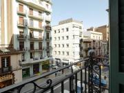 Attractive double bedroom in Vila de Gràcia