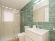 Attractive single bedroom