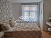 Attraktive 2,5 Zimmer Wohnung mit Einbauküche und Loggia