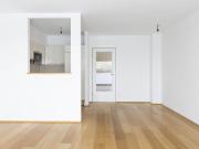 Attraktive 2 Zimmer Wohnung mit Loggia