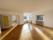 Attraktive 3 1/2 Zimmer Wohnung mit zwei Balkonen in...