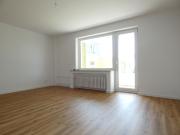 Attraktive 3 Zi. Whg. mit Balkon! Erstbezug nach Sanierung!