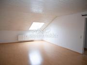 Attraktive 3 Zimmer Dachgeschosswohnung in Deggendorf –...