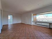 Attraktive 4 Zimmer Wohnung mit großer Dachterrasse