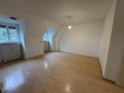 Attraktive Dachgeschosswohnung in Linz – Perfekt als...