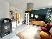 Attraktive Doppelhaushälfte auf großzügigem Grundstück...