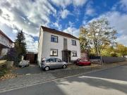 Attraktive Möglichkeit – Wohnhaus mit Werkstatt Halle