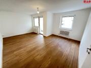 Attraktive und neu sanierte Wohnung inkl. Loggia!