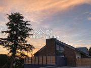 Attraktive Wohnung mit eigener Zufahrt und Garten