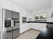 Attraktives 5.5 Zimmer Doppelhaus mit vielseitigem...